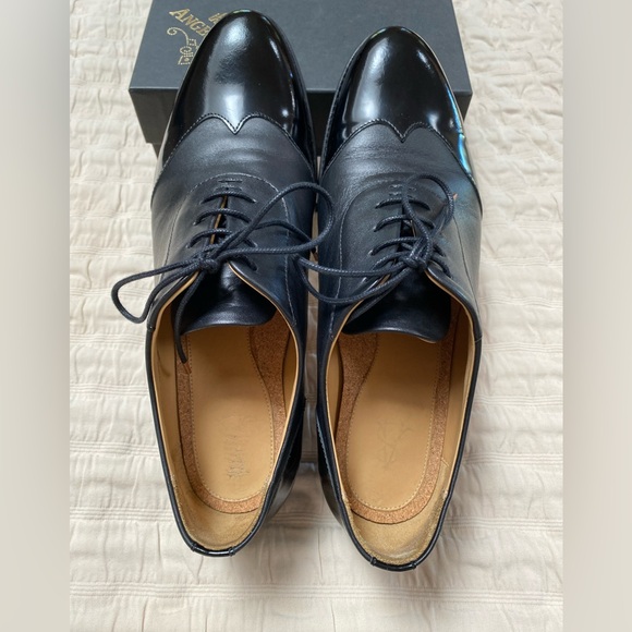 The Office of Angela Scott Mr Evans wingtip loafer size 9 - Picture 3 of 8